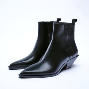 ✨NWT Zara cowboy ankle boots ✨
